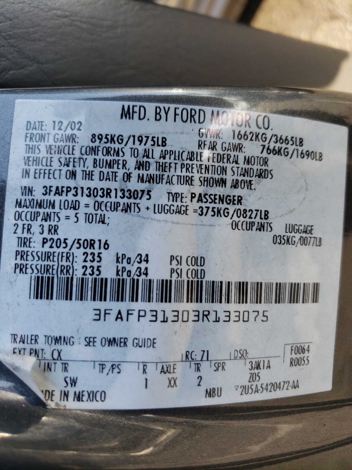 Photo 10 from auction – 2003 FORD FOCUS ZX3 with VIN 3FAFP31303R133075