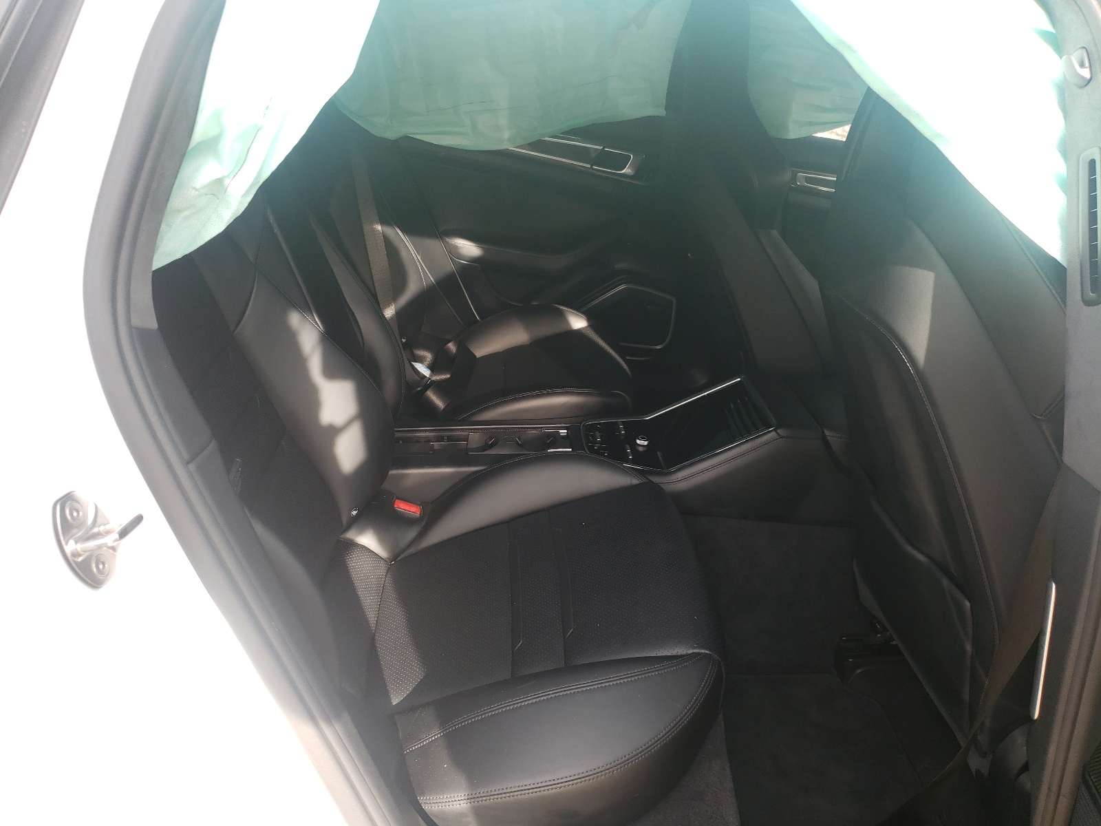 Фото 6 с аукциона – 2017 PORSCHE PANAMERA T с VIN WP0AF2A74HL153162
