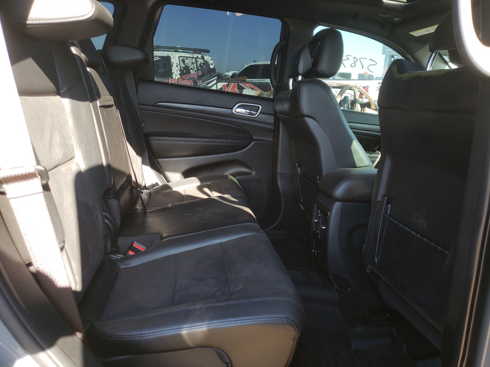 Photo 6 from auction – 2021 JEEP GRAND CHER with VIN 1C4RJFAG2MC616208