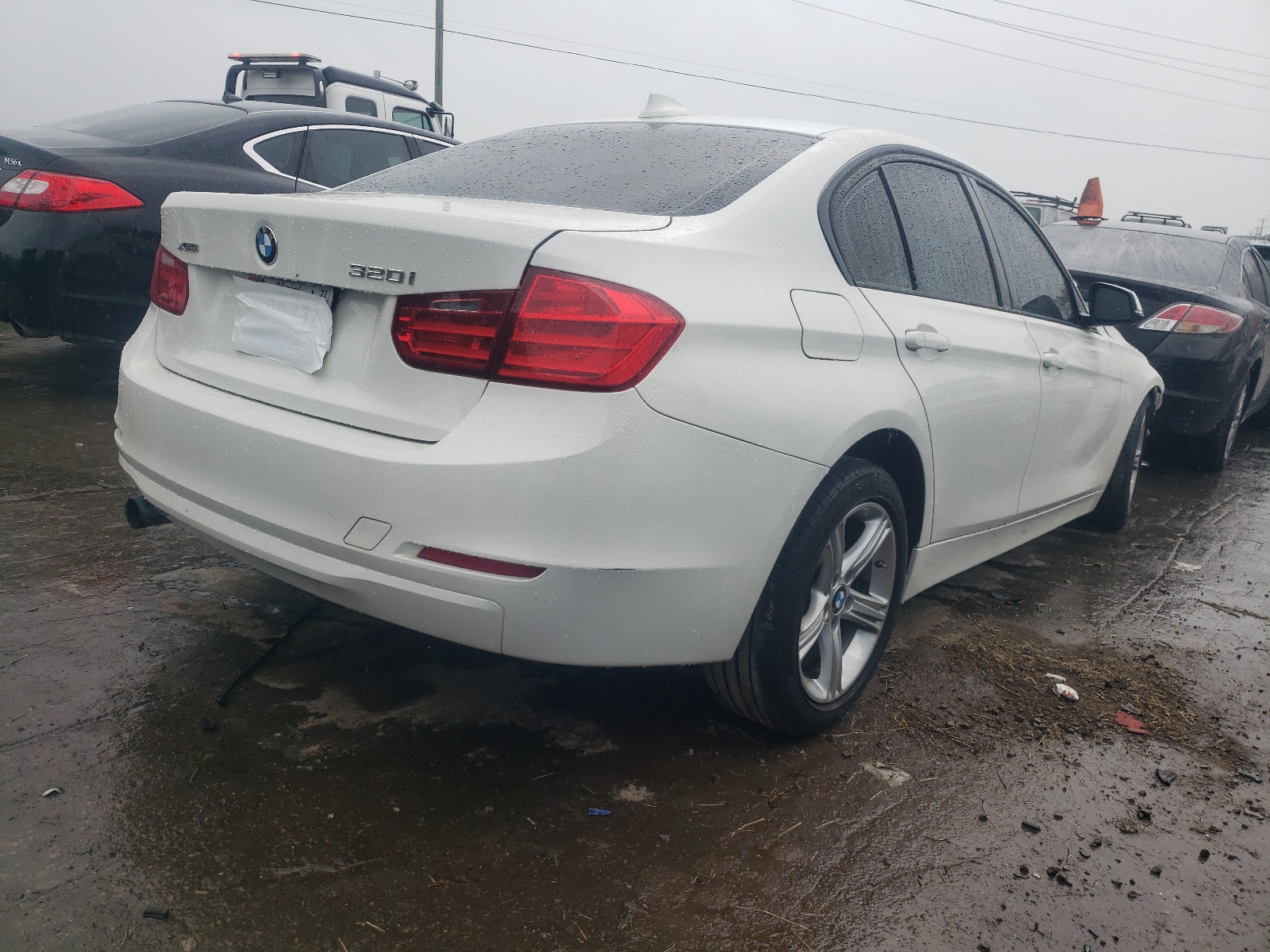 Photo 4 from auction – 2014 BMW 320 I XDRI with VIN WBA3C3C51EPV90296
