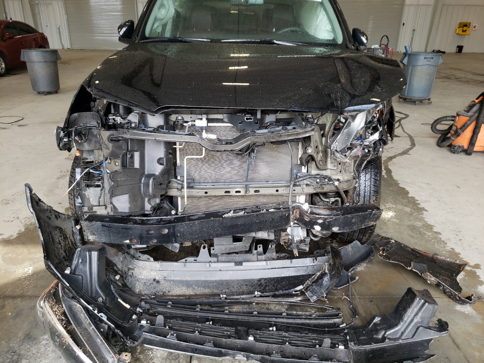 Photo 9 from auction – 2018 TOYOTA 4RUNNER SR with VIN JTEBU5JR3J5532950