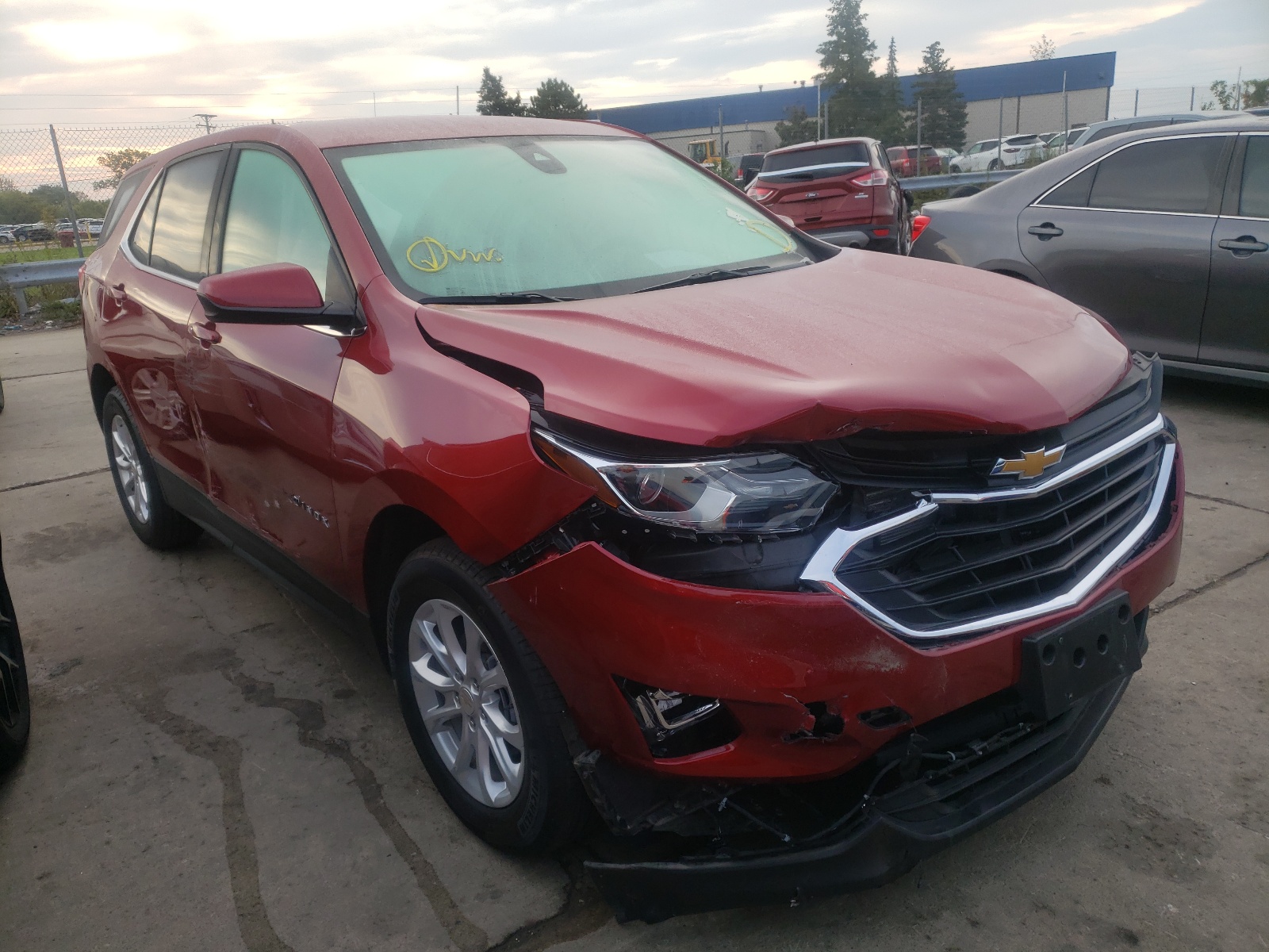 Photo 1 from auction – 2020 CHEVROLET EQUINOX LT with VIN 3GNAXJEV8LS621887