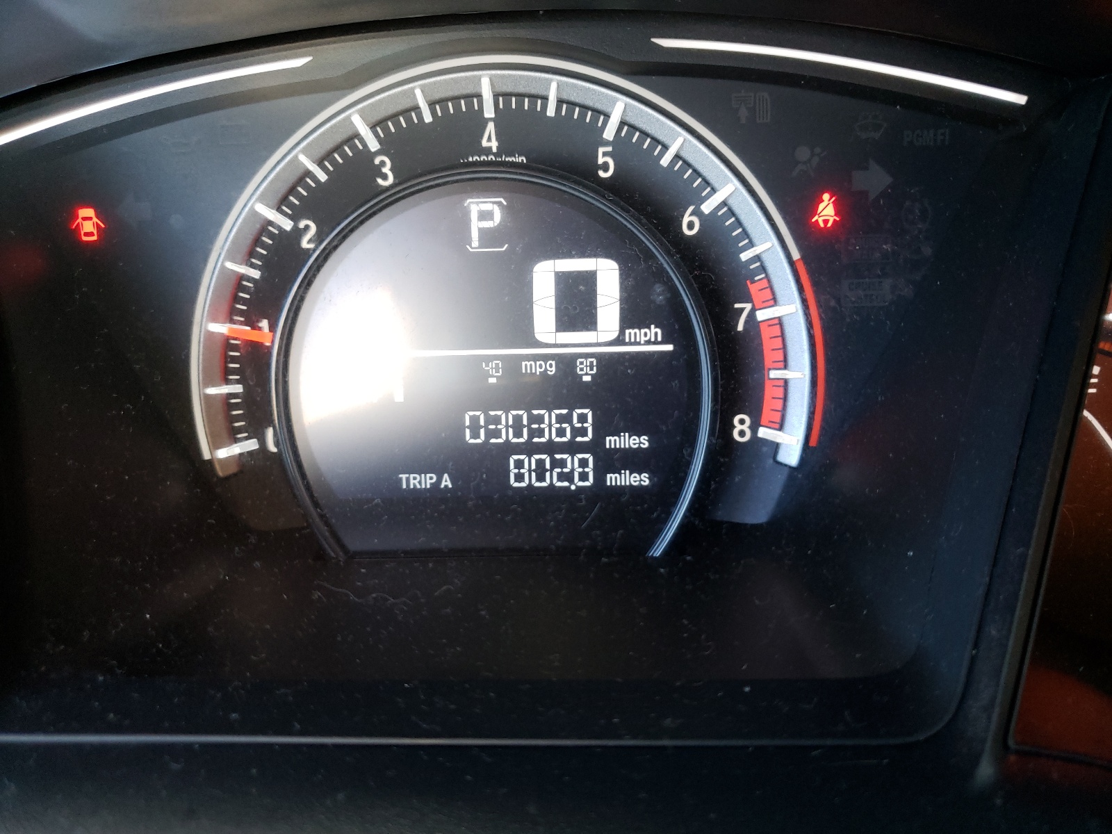 Photo 8 from auction – 2018 HONDA CIVIC LX with VIN 2HGFC2F5XJH579836