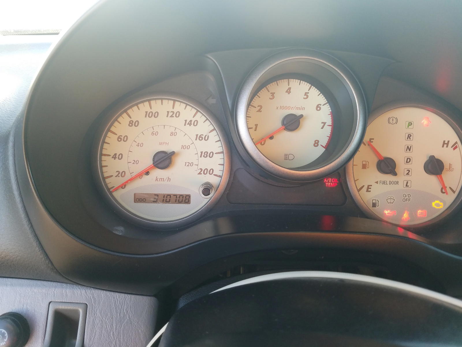Photo 8 from auction – 2001 TOYOTA RAV4 with VIN JTEHH20V416002217