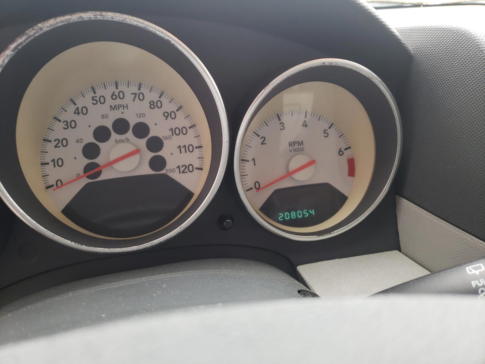 Photo 8 from auction – 2007 DODGE CALIBER SX with VIN 1B3HB48B47D340587