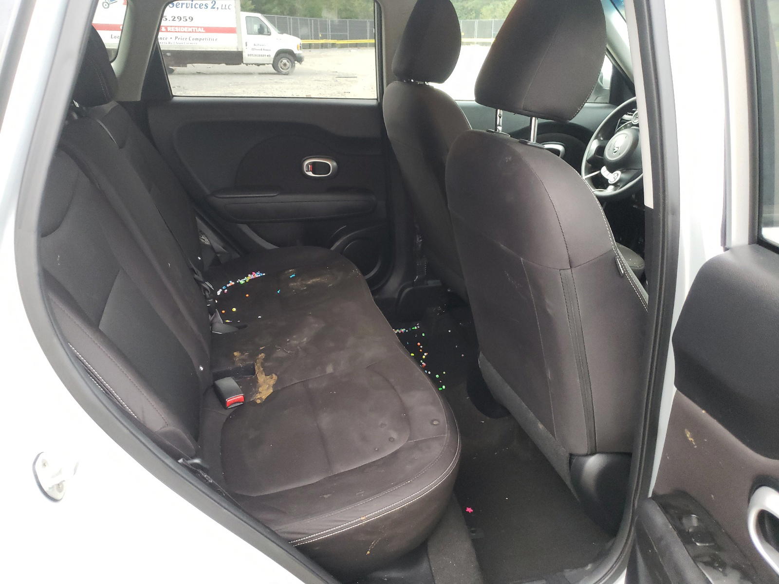 Photo 6 from auction – 2016 KIA SOUL with VIN KNDJN2A21G7841912