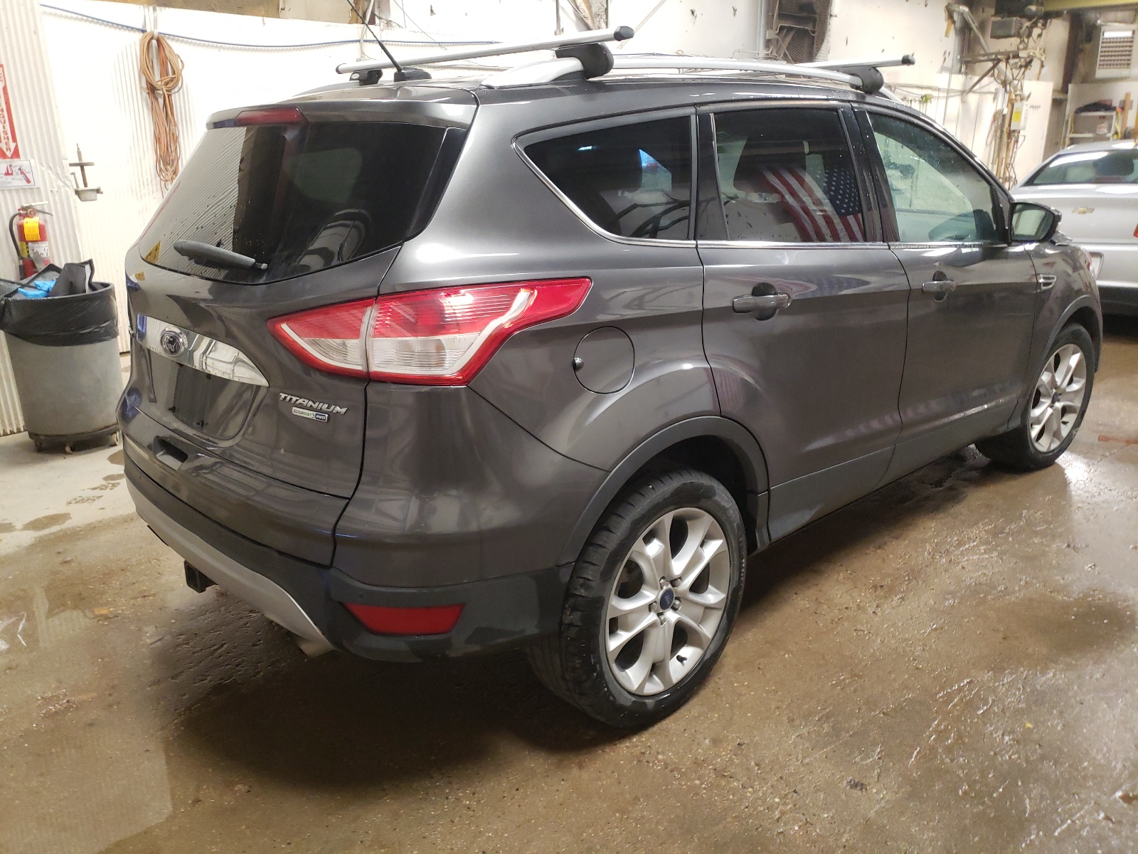 Zdjęcie 4 z aukcji – 2015 FORD ESCAPE TIT z VIN 1FMCU9J95FUB32140