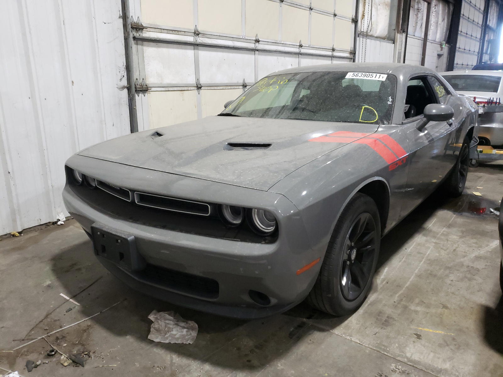 Photo 2 from auction – 2018 DODGE CHALLENGER with VIN 2C3CDZAG2JH241660
