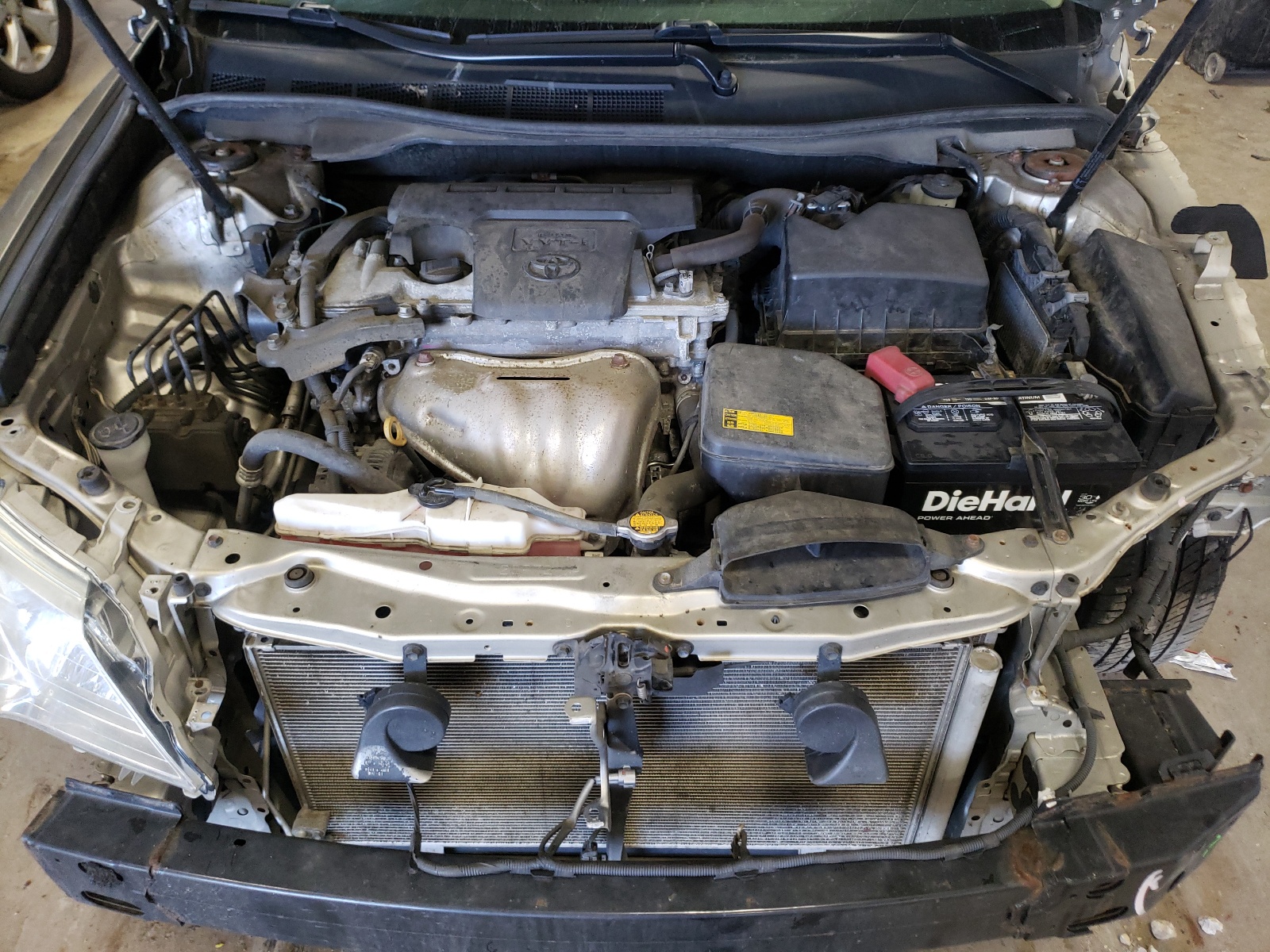 Photo 7 from auction – 2014 TOYOTA CAMRY LE with VIN 4T4BF1FK5ER428508