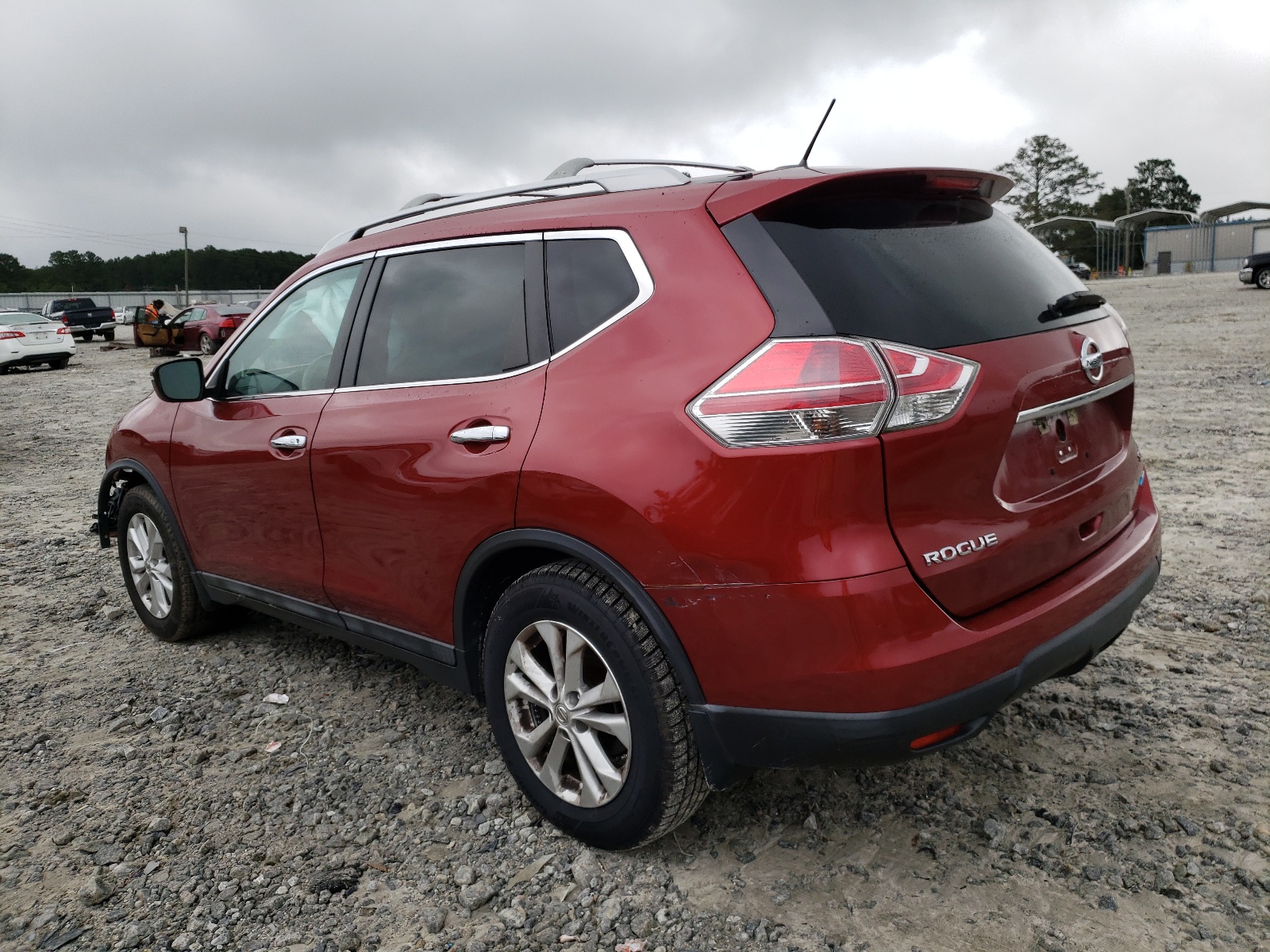 Photo 3 from auction – 2014 NISSAN ROGUE S with VIN 5N1AT2MT3EC847317