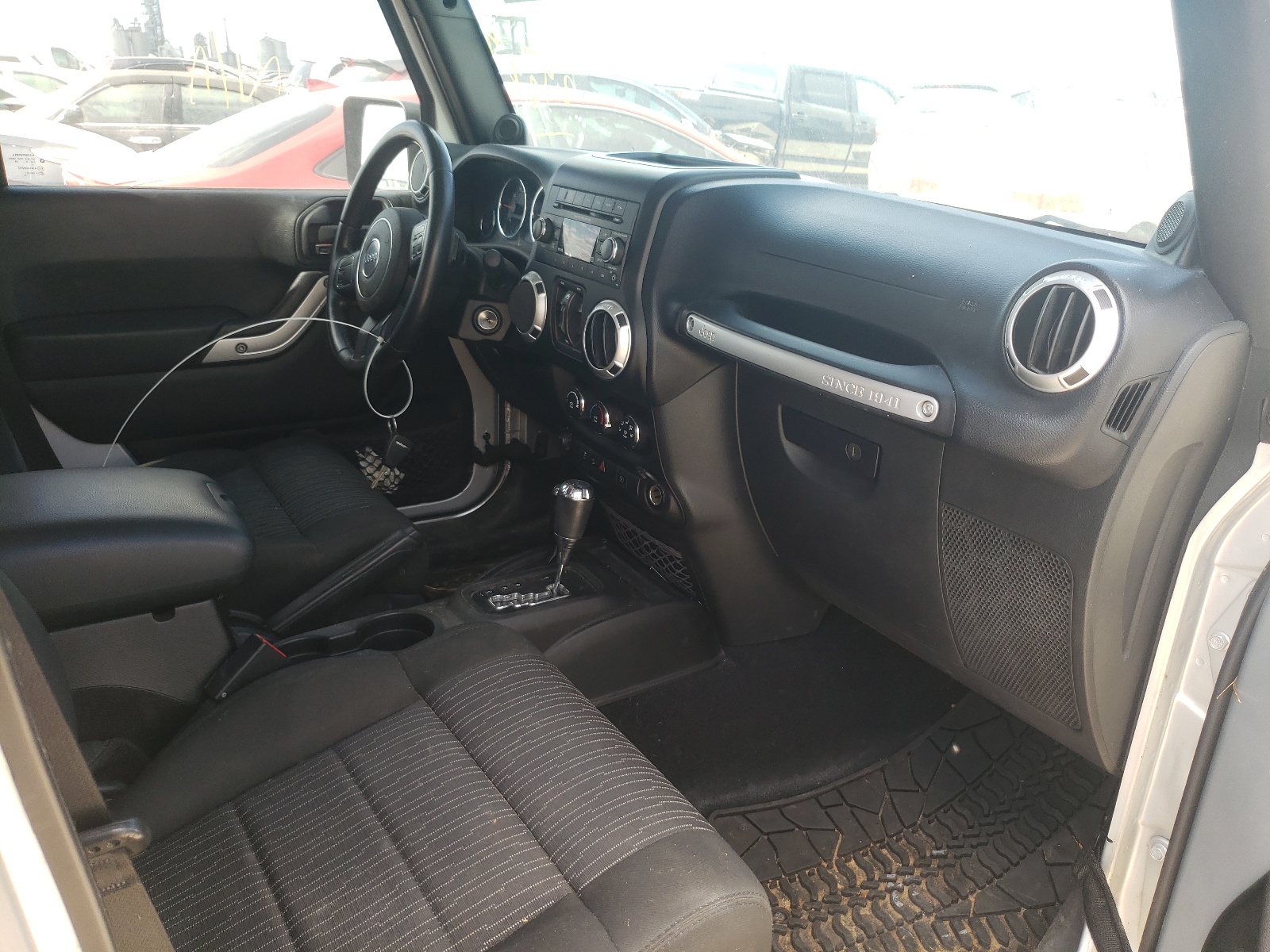Photo 5 from auction – 2012 JEEP WRANGLER U with VIN 1C4HJWFG3CL248723