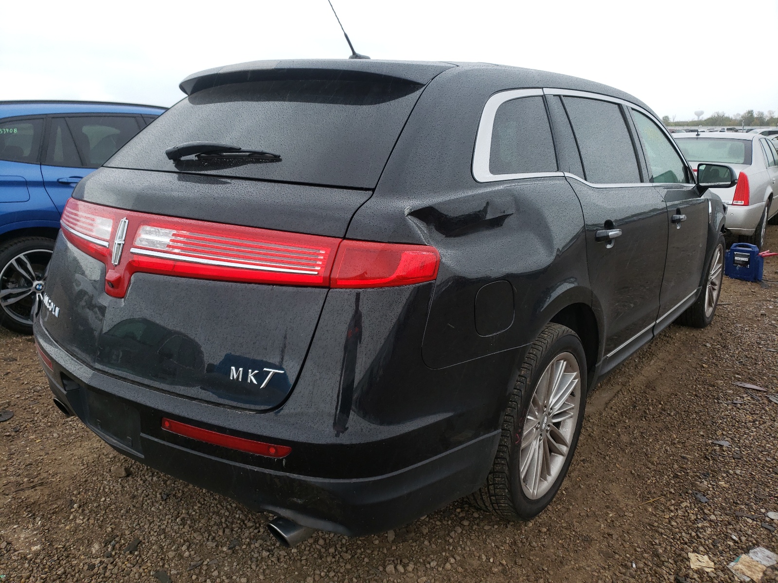 Photo 4 from auction – 2018 LINCOLN MKT with VIN 2LMHJ5AT6JBL00504