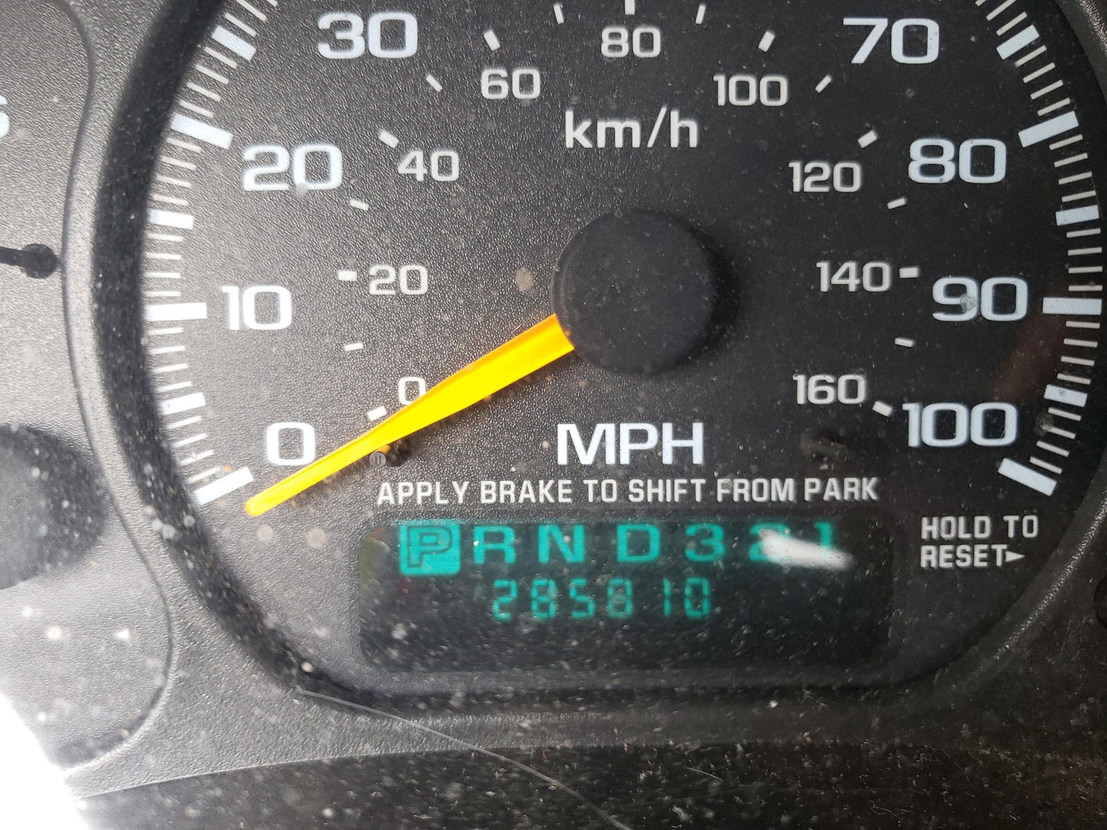 Photo 8 from auction – 2000 CHEVROLET SILVERADO with VIN 1GCEK19T7YE145280