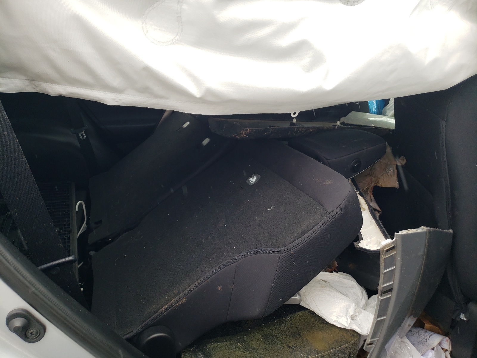 Photo 6 from auction – 2018 TOYOTA RAV4 ADVEN with VIN 2T3RFREV8JW800833