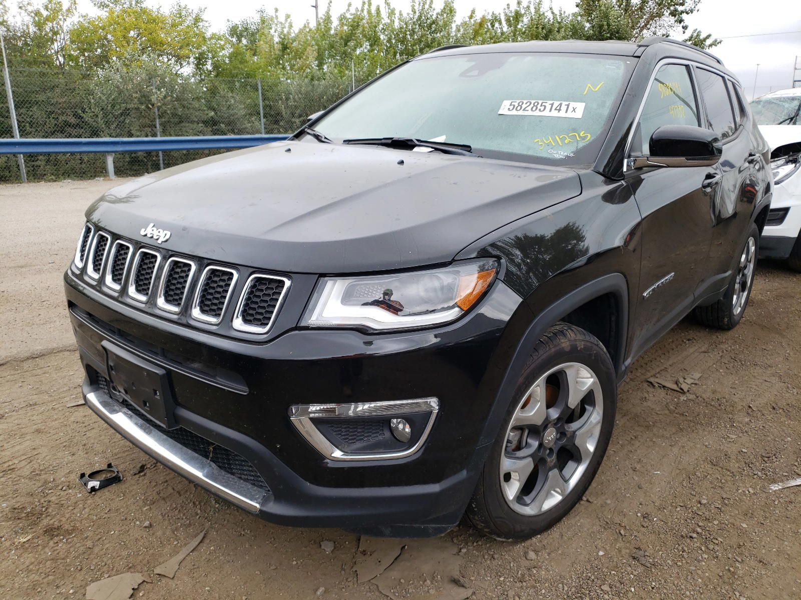 Photo 2 from auction – 2018 JEEP COMPASS LI with VIN 3C4NJDCB5JT341275