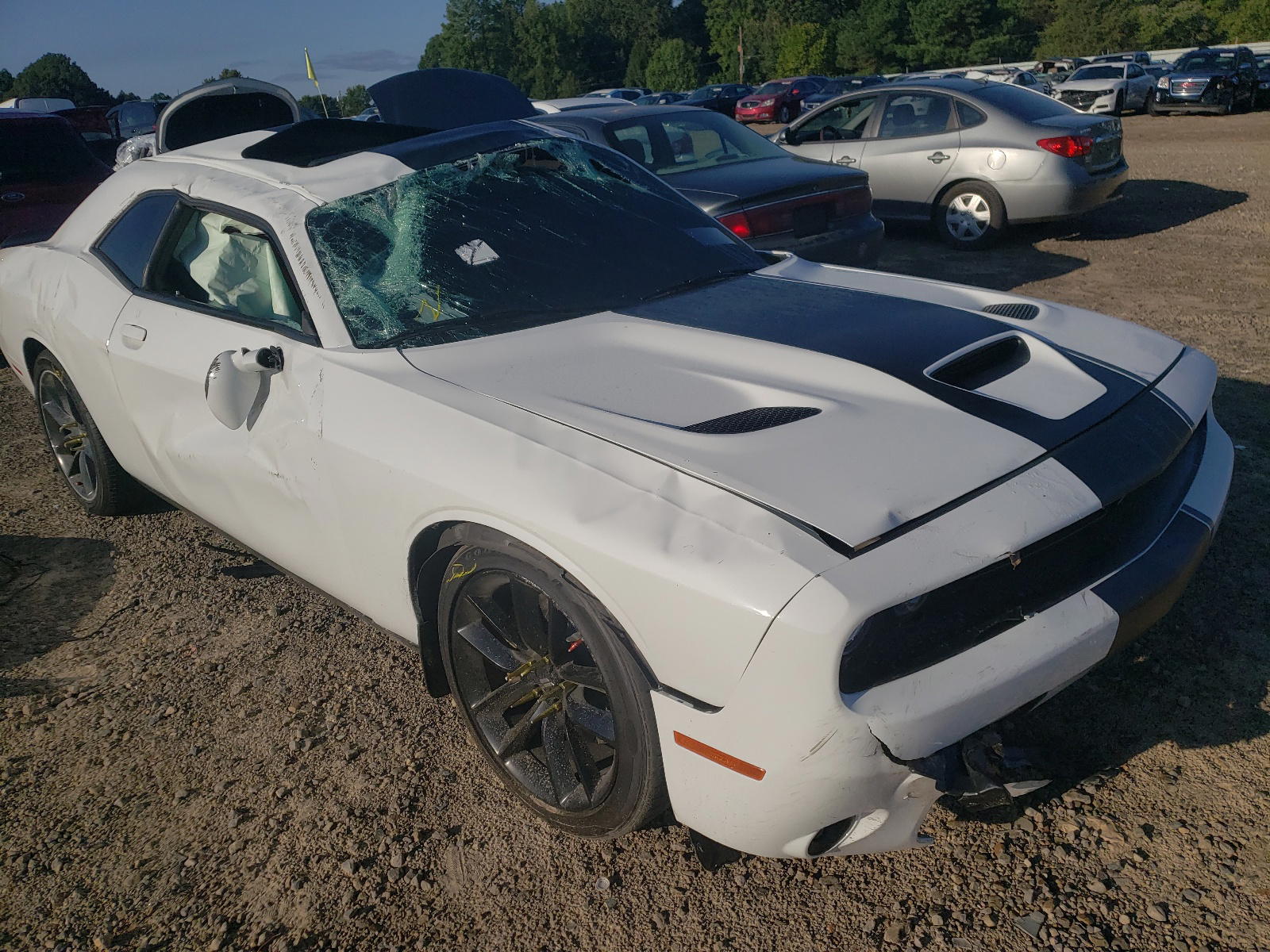 Photo 9 from auction – 2019 DODGE CHALLENGER with VIN 2C3CDZFJ4KH724055