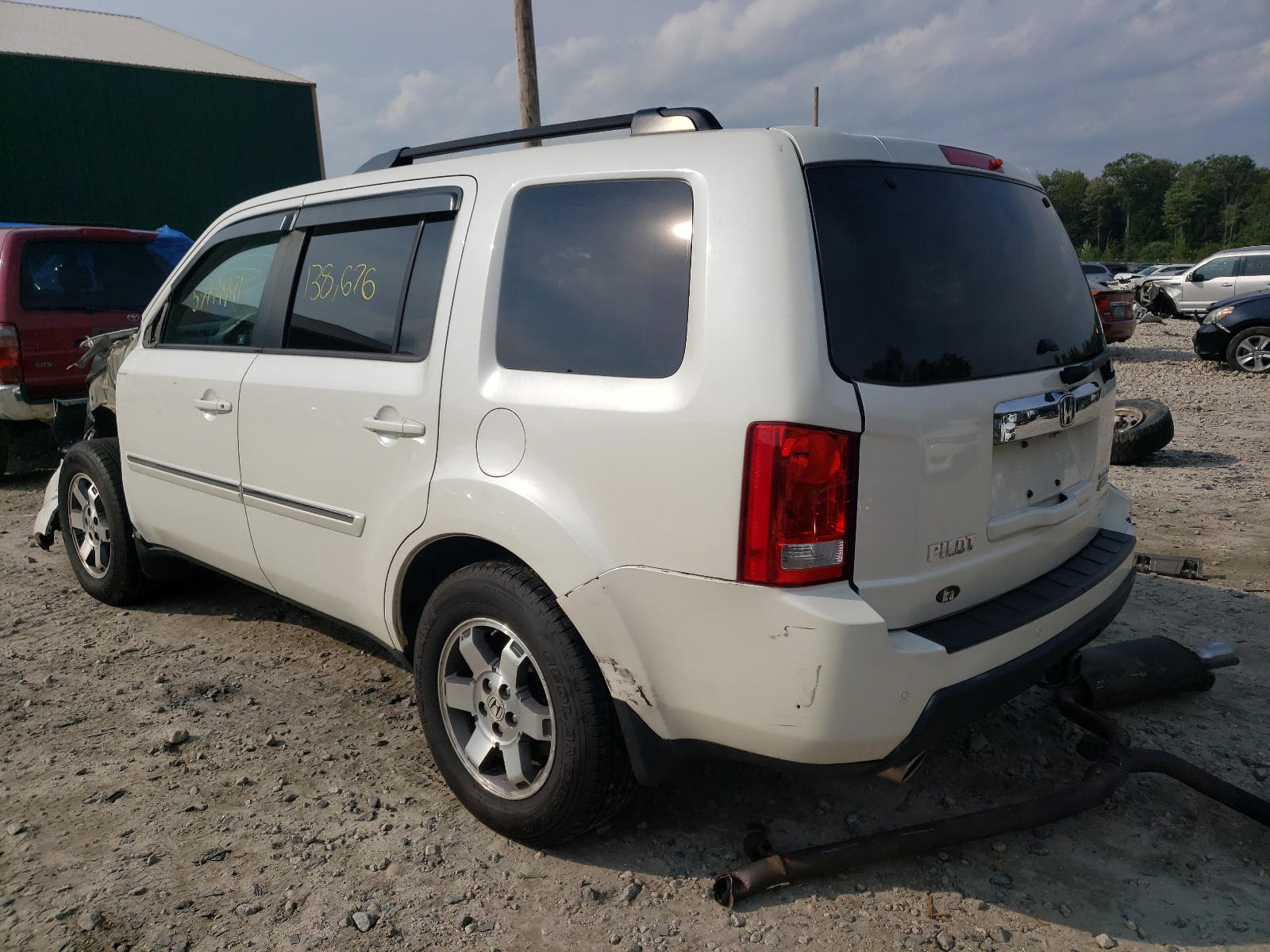 Photo 3 from auction – 2011 HONDA PILOT TOUR with VIN 5FNYF4H95BB086812