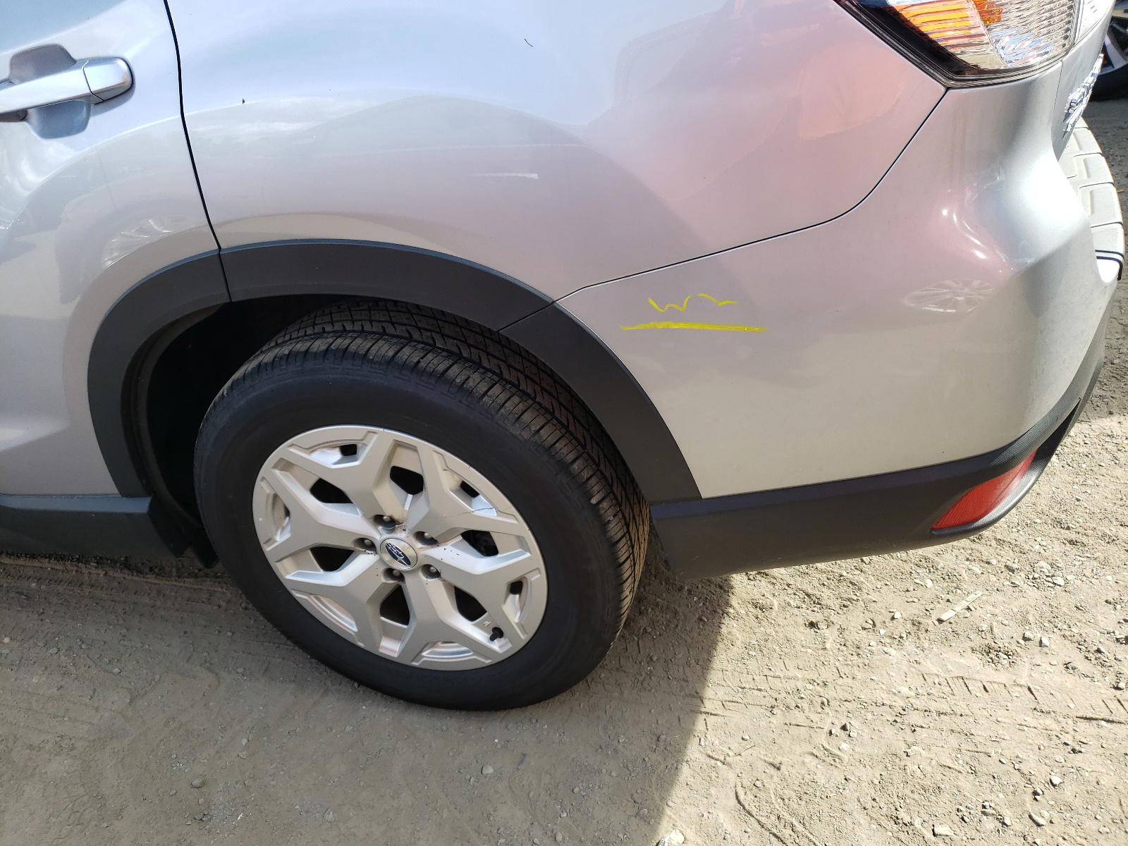 Photo 9 from auction – 2020 SUBARU FORESTER with VIN JF2SKADC0LH566423