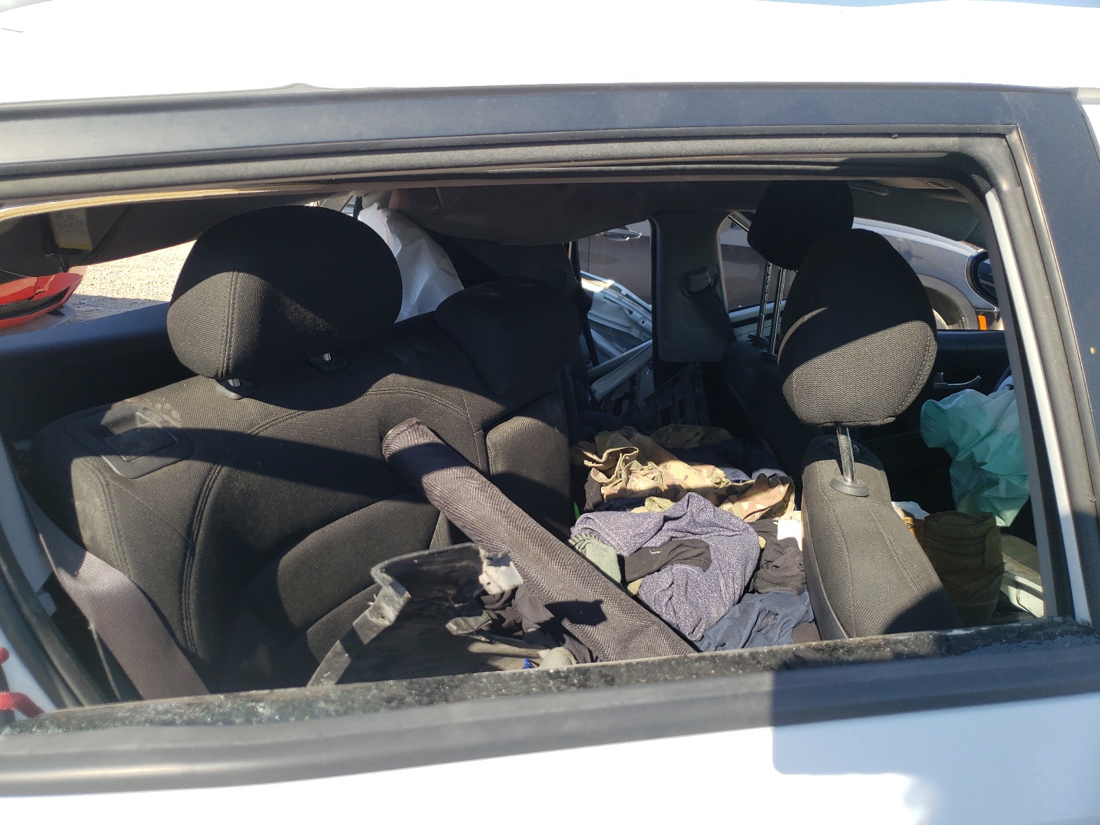 Photo 6 from auction – 2012 KIA SPORTAGE B with VIN KNDPB3A24C7330178