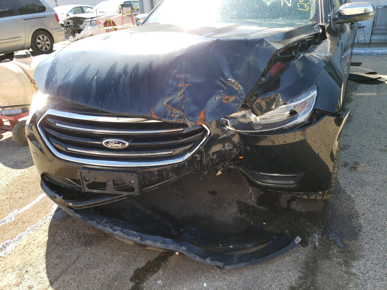 Photo 9 from auction – 2013 FORD TAURUS LIM with VIN 1FAHP2F85DG129457