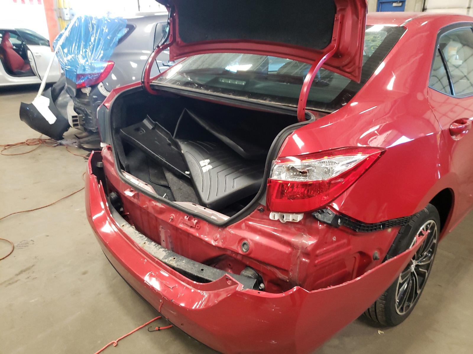 Photo 9 from auction – 2015 TOYOTA COROLLA L with VIN 2T1BURHE3FC404491