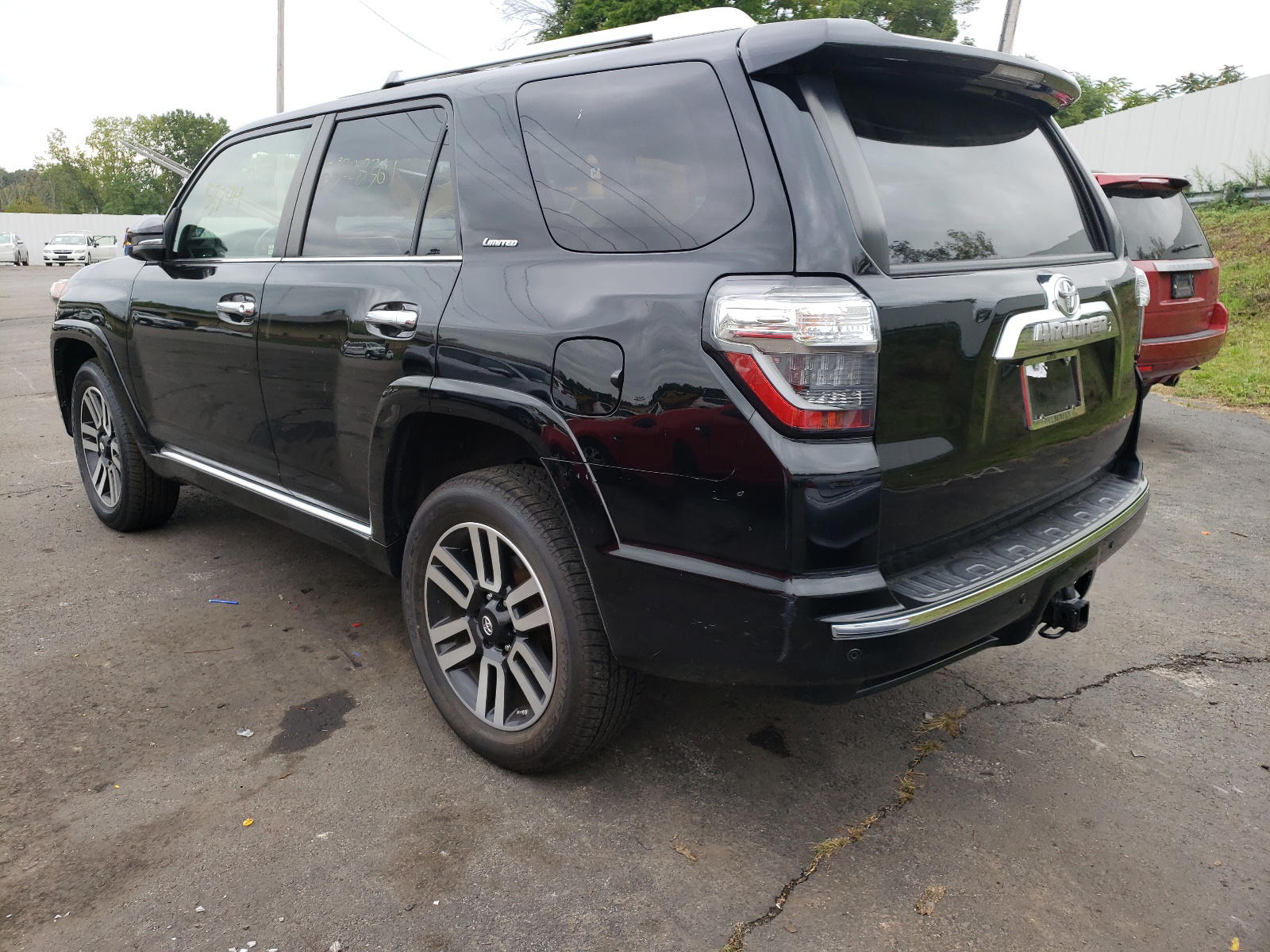 Photo 3 from auction – 2015 TOYOTA 4RUNNER SR with VIN JTEBU5JR7F5240211