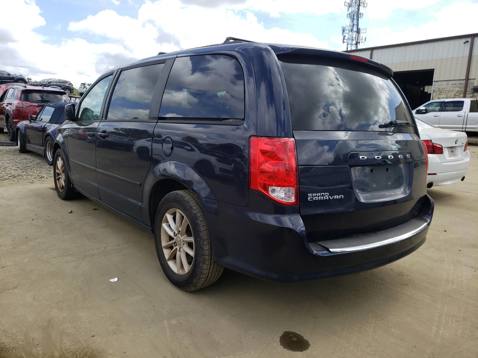 Photo 3 from auction – 2013 DODGE GRAND CARA with VIN 2C4RDGCG2DR659481