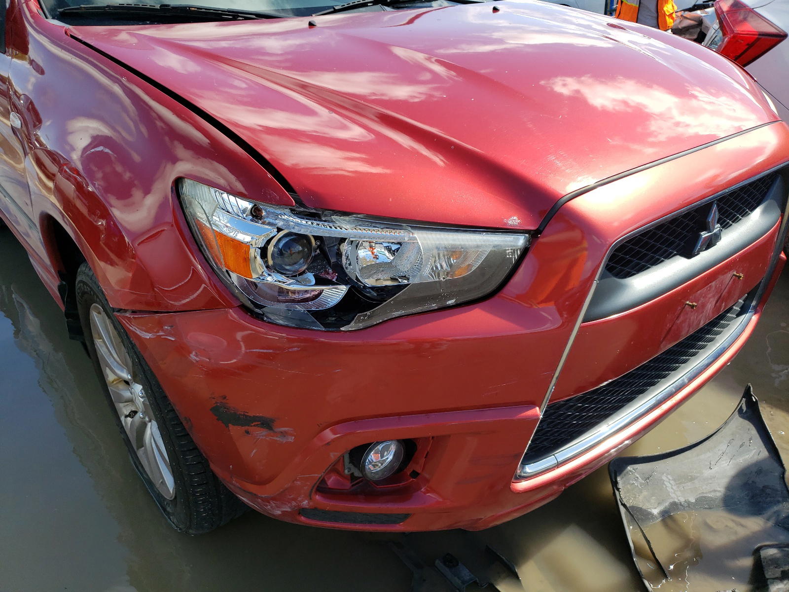 Photo 9 from auction – 2011 MITSUBISHI OUTLANDER with VIN JA4AR4AU3BZ010016