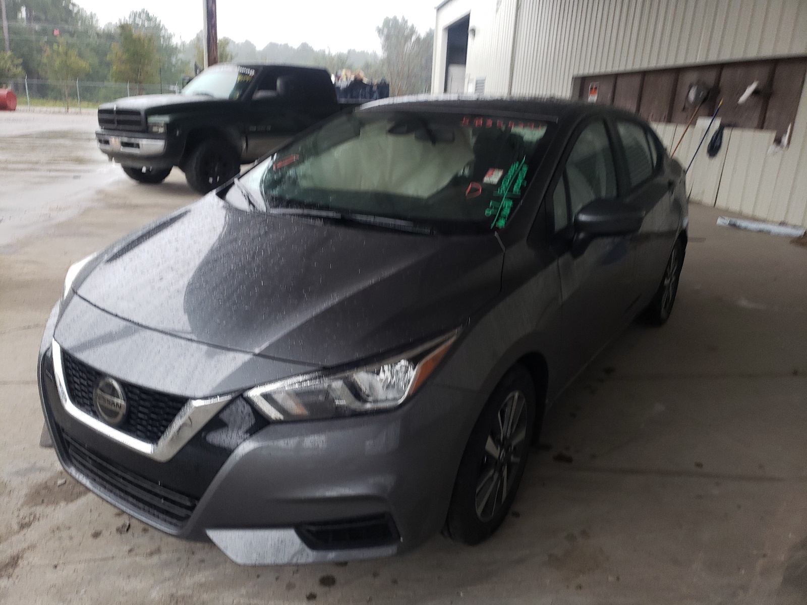 Photo 2 from auction – 2021 NISSAN VERSA SV with VIN 3N1CN8EV4ML892427