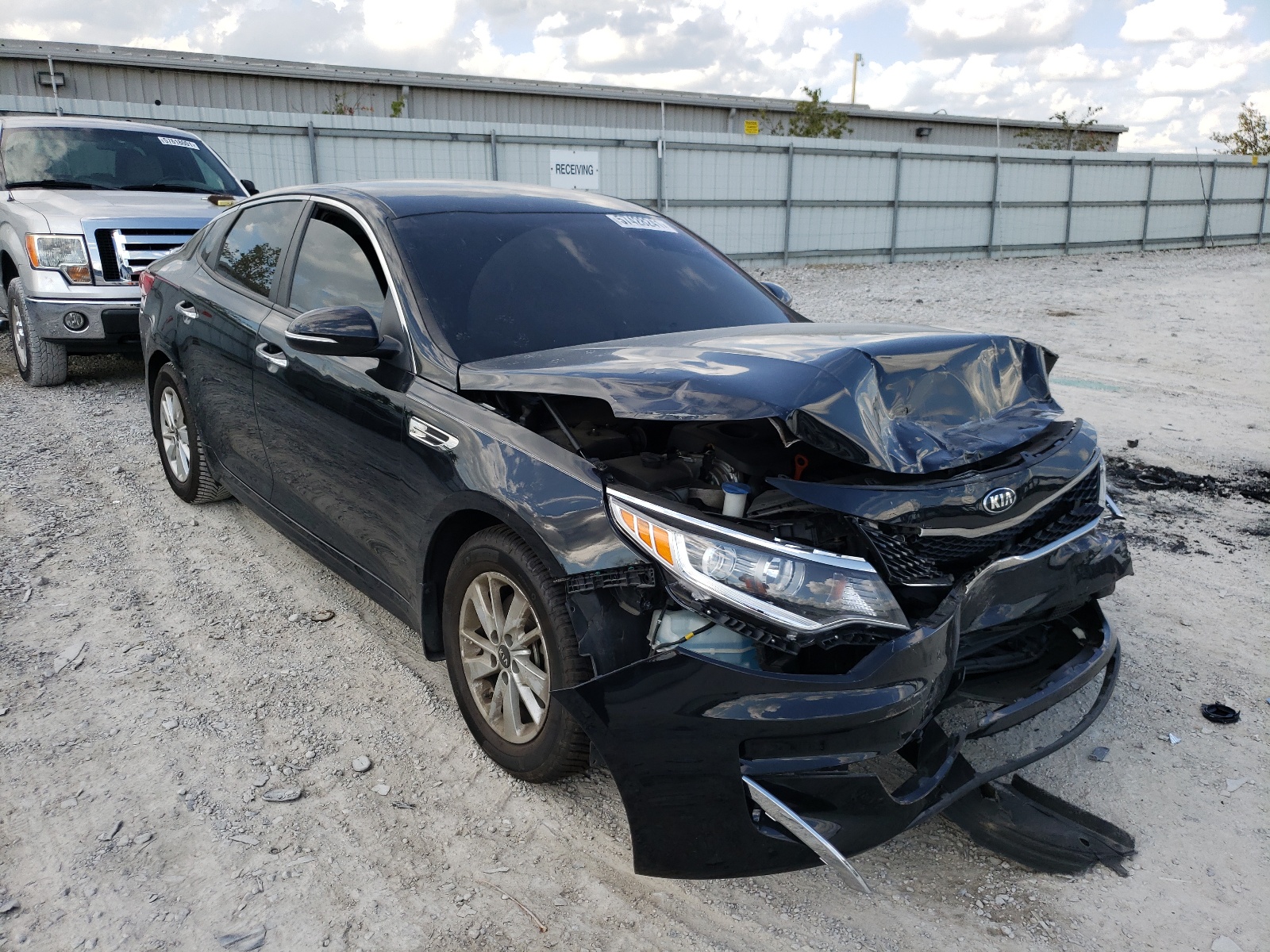 KIA OPTIMA LX 2018 with VIN 5XXGT4L3XJG208342 - Photo from auction