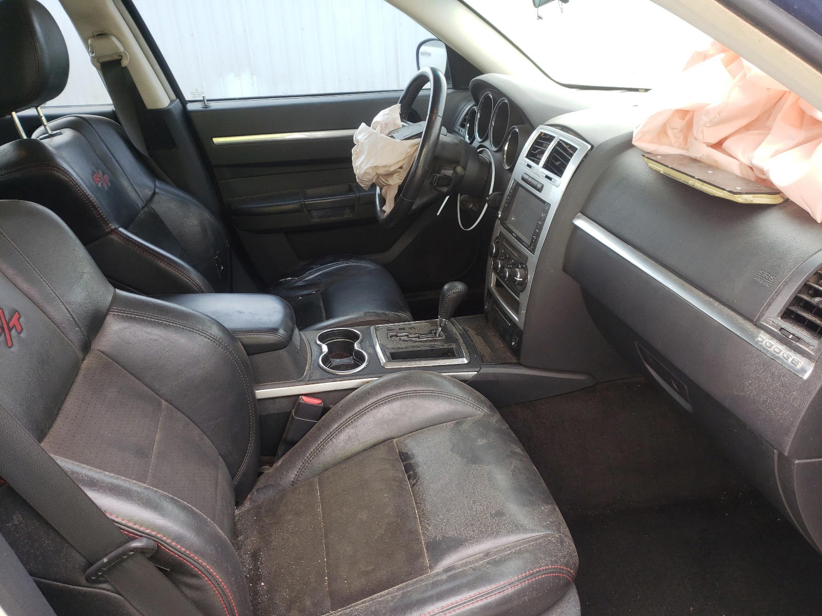 Photo 5 from auction – 2010 DODGE CHARGER R/ with VIN 2B3CA5CT3AH125358