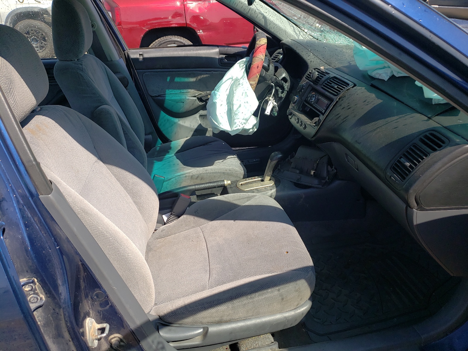 Photo 5 from auction – 2001 HONDA CIVIC EX with VIN 1HGES26791L045827