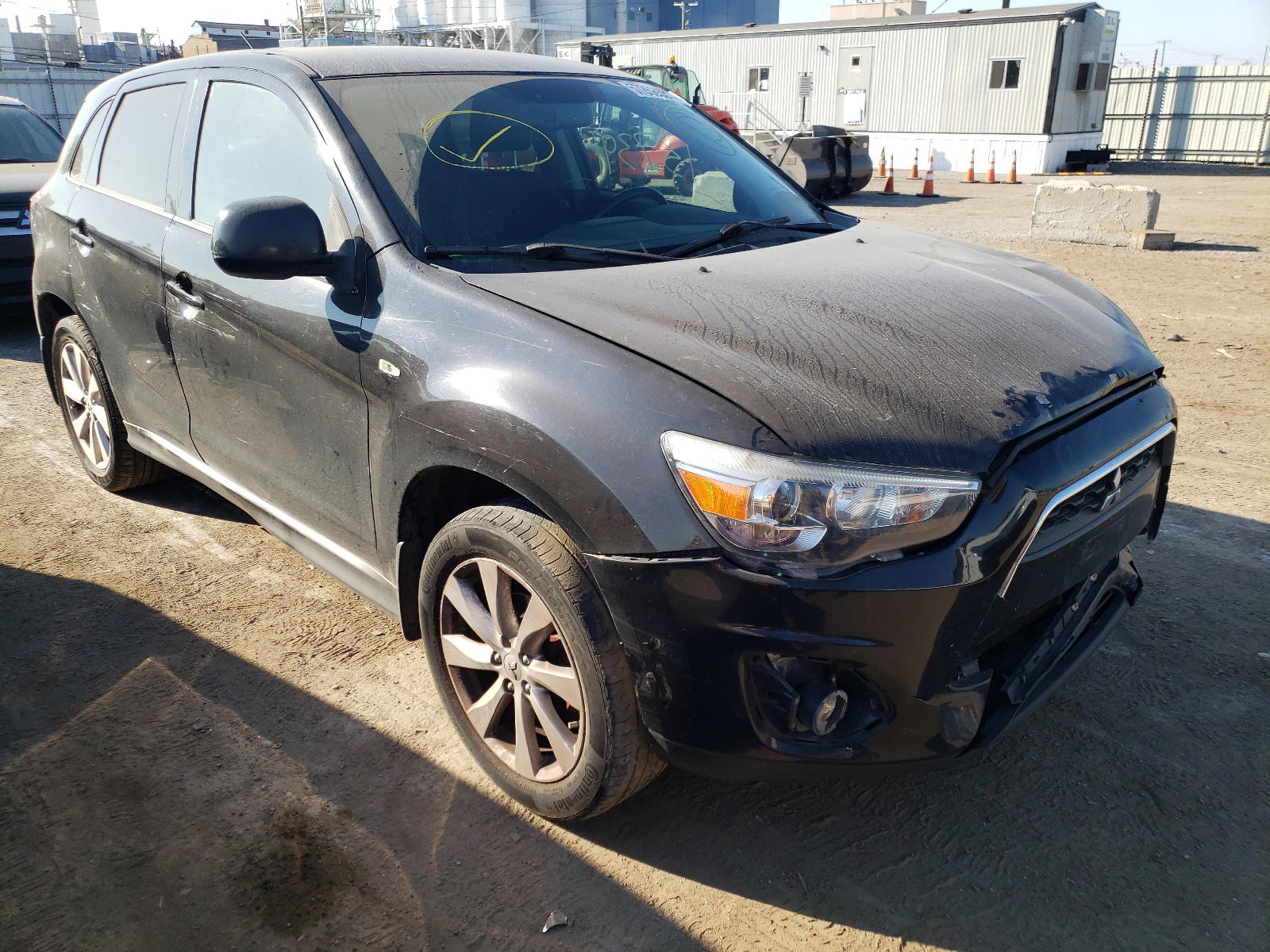 MITSUBISHI OUTLANDER 2014 with VIN 4A4AP4AU8EE016412 - Photo from auction