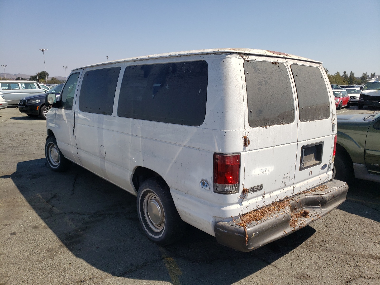 Photo 3 from auction – 2003 FORD ECONOLINE with VIN 1FMRE11W33HA99934