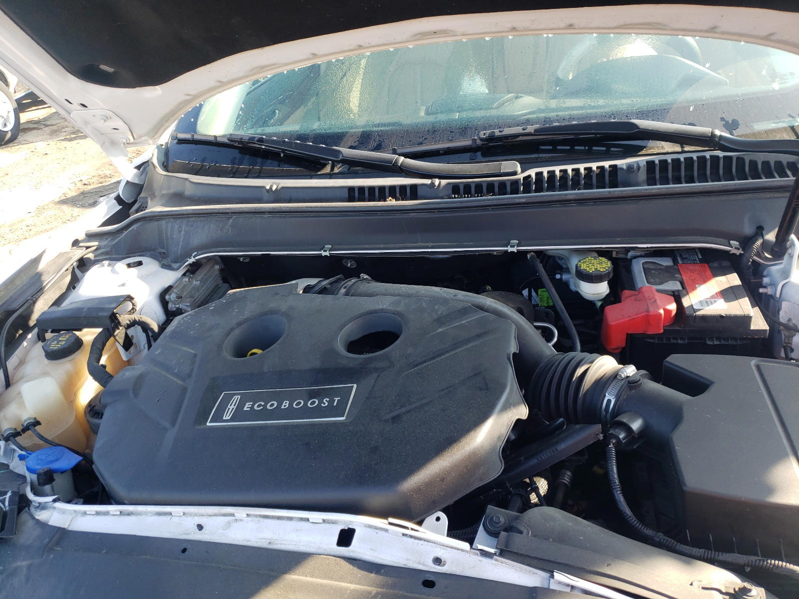 Photo 7 from auction – 2016 LINCOLN MKZ with VIN 3LN6L2G94GR633883