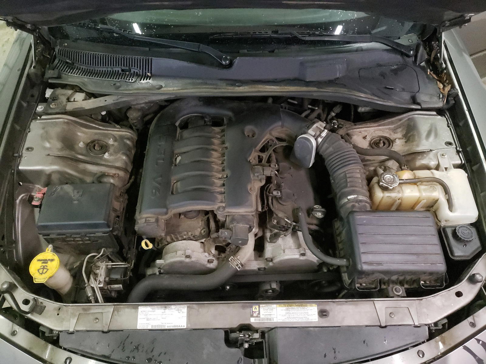 Photo 7 from auction – 2008 DODGE CHARGER with VIN 2B3LA43G18H199188