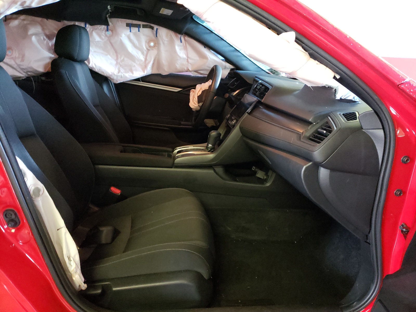 Photo 5 from auction – 2018 HONDA CIVIC EX with VIN SHHFK7H50JU410098