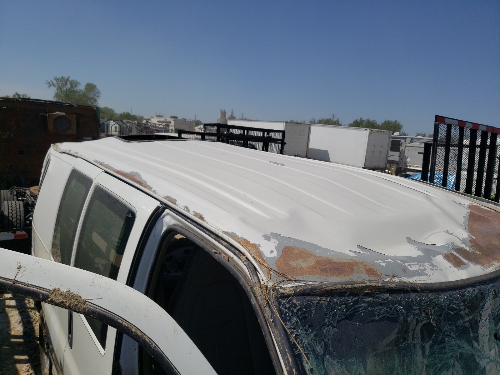 Photo 9 from auction – 2002 CHEVROLET EXPRESS G2 with VIN 1GCGG25R521157629