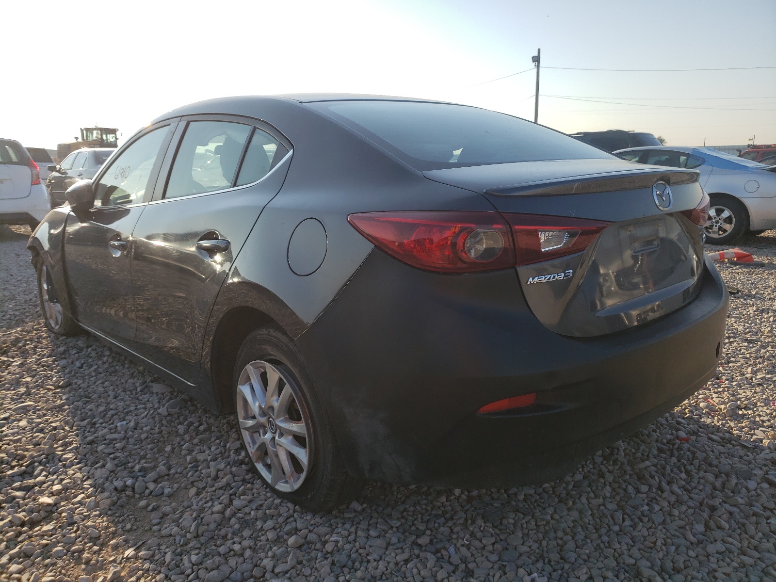Photo 3 from auction – 2014 MAZDA 3 TOURING with VIN JM1BM1V73E1144023