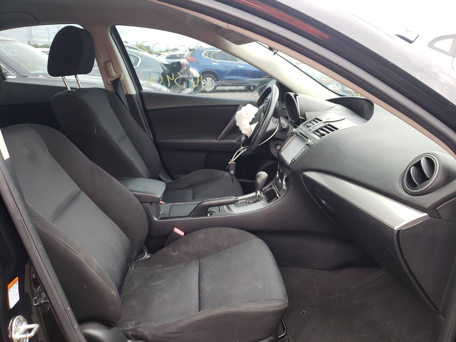 صورة رقم 5 من المزاد - 2011 MAZDA 3 I مع VIN JM1BL1VG8B1358617