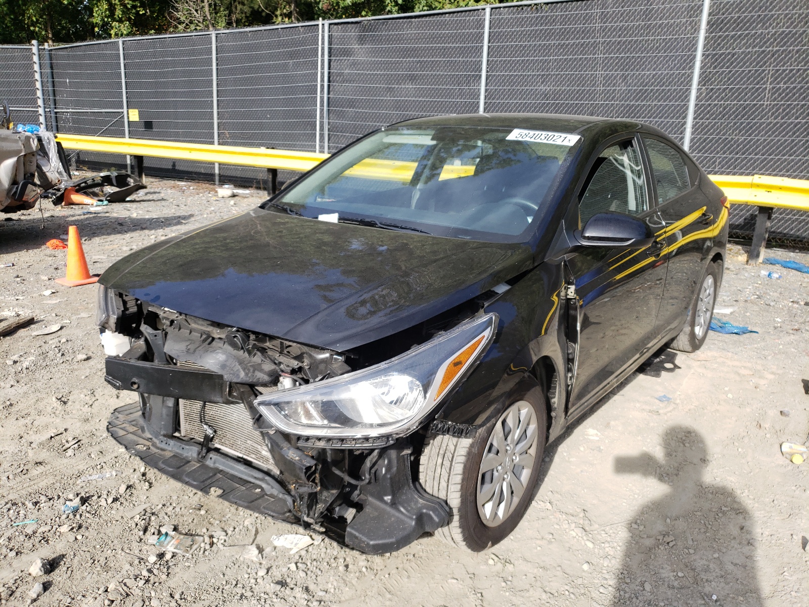 Photo 2 from auction – 2019 HYUNDAI ACCENT SE with VIN 3KPC24A32KE043109