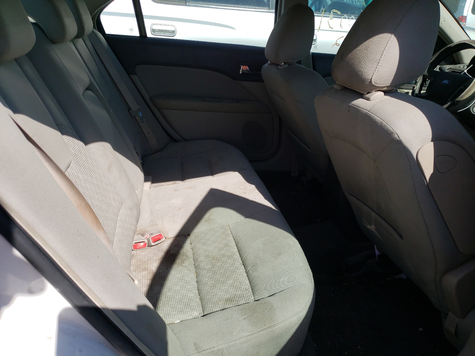 Photo 6 from auction – 2010 FORD FUSION with VIN 3FAHP0HA1AR296553