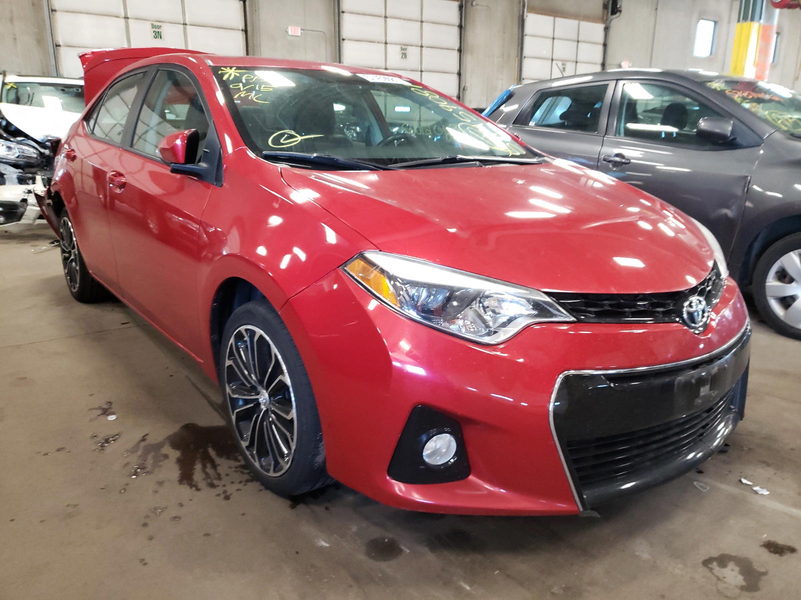 TOYOTA COROLLA L 2015 with VIN 2T1BURHE3FC404491 - Photo from auction