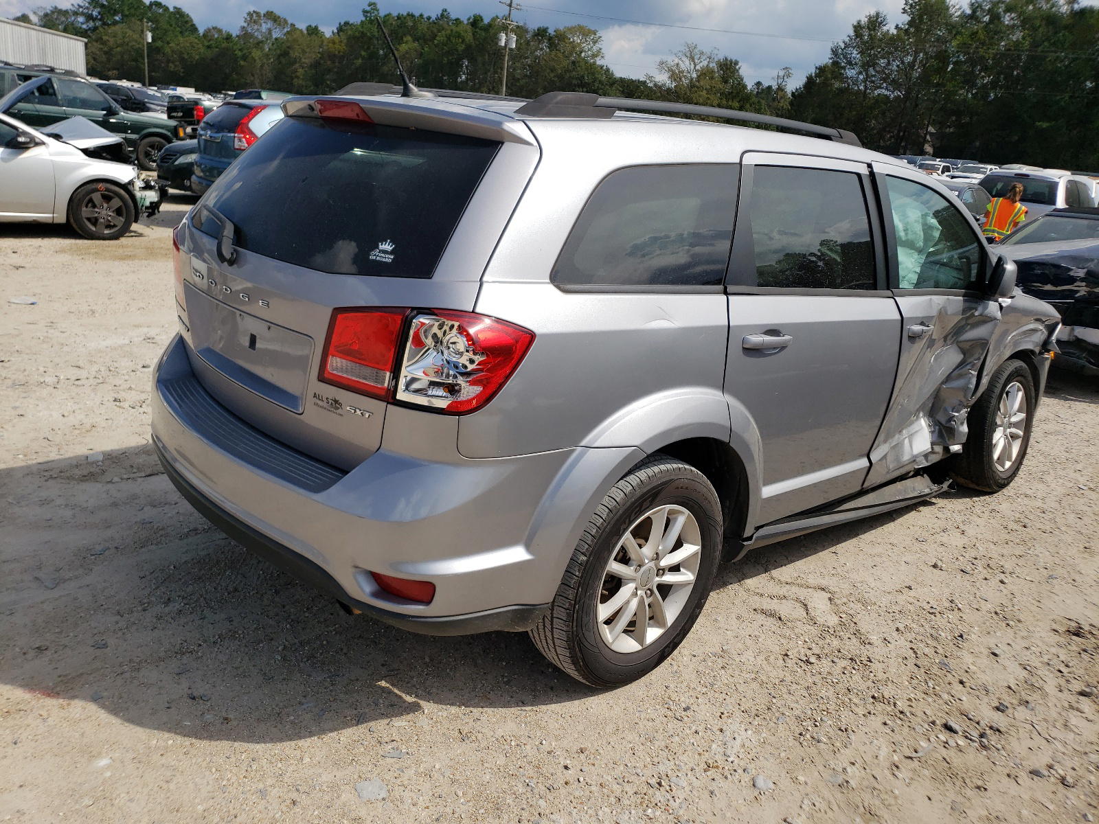 Photo 4 from auction – 2015 DODGE JOURNEY SX with VIN 3C4PDCBB8FT573419