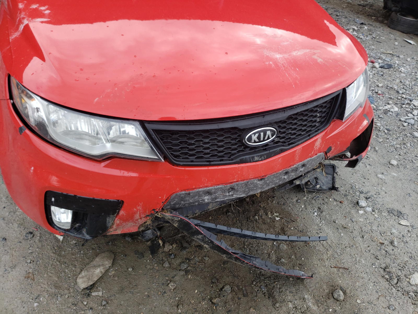Photo 19 from auction – 2013 KIA FORTE SX with VIN KNAFW6A38D5714971