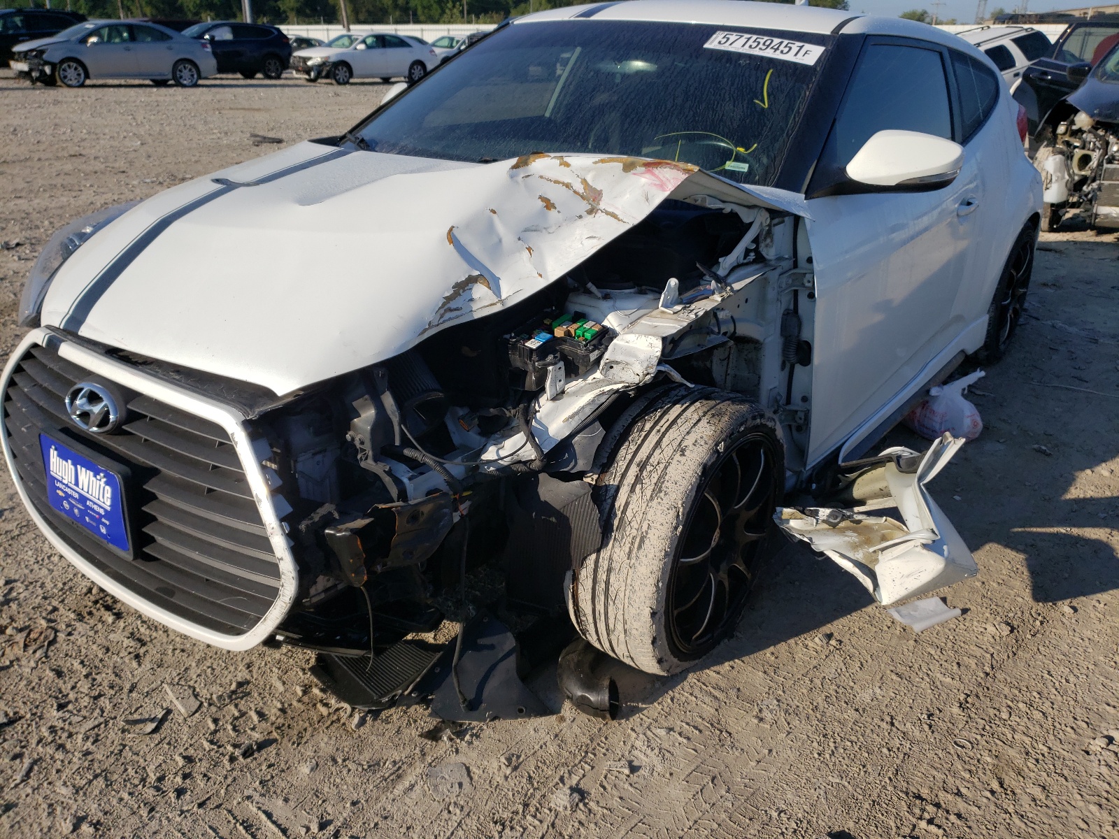 Photo 2 from auction – 2015 HYUNDAI VELOSTER T with VIN KMHTC6AE4FU221552