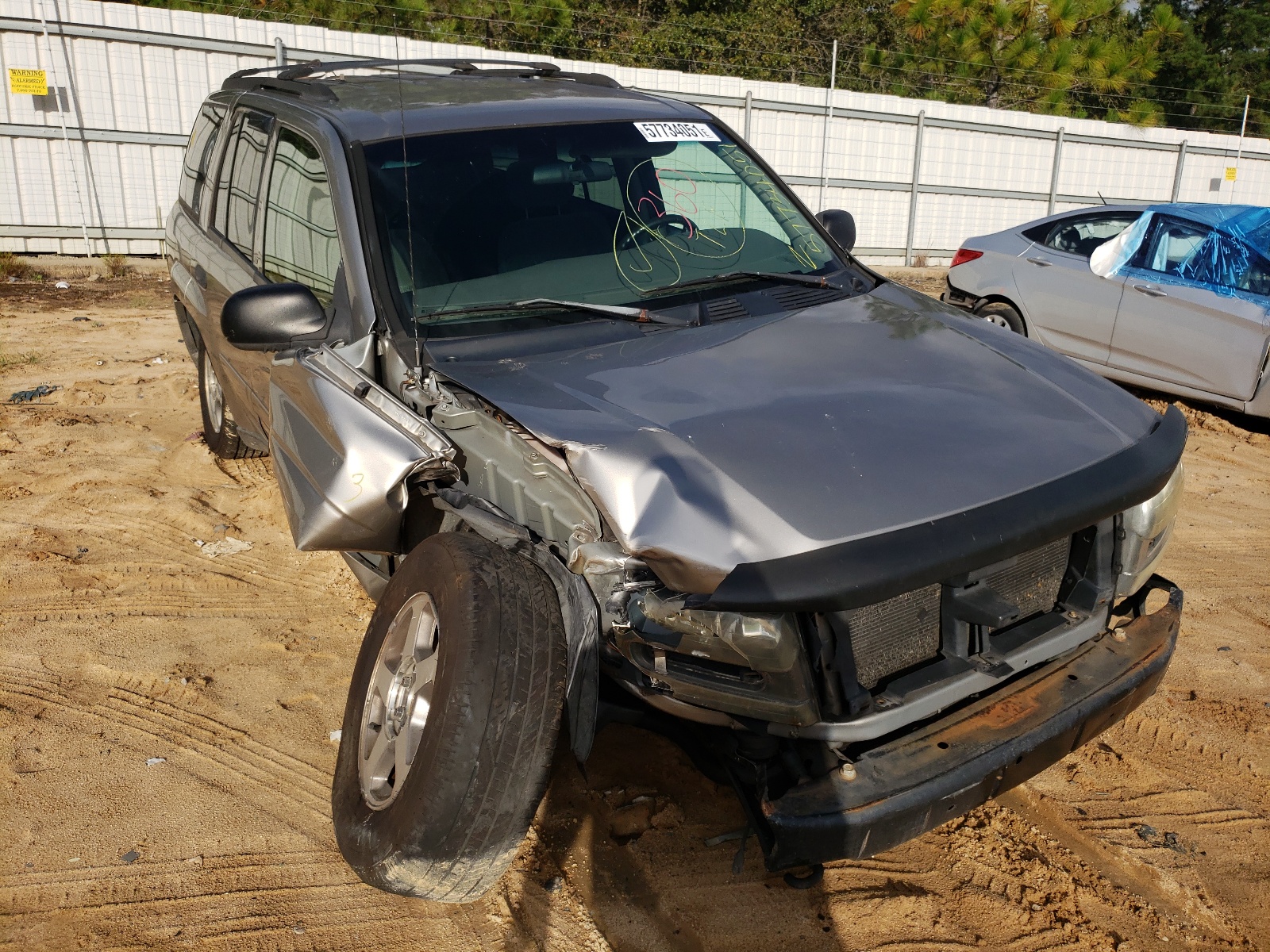 Photo 9 from auction – 2002 CHEVROLET TRAILBLAZE with VIN 1GNDT13SX22393919