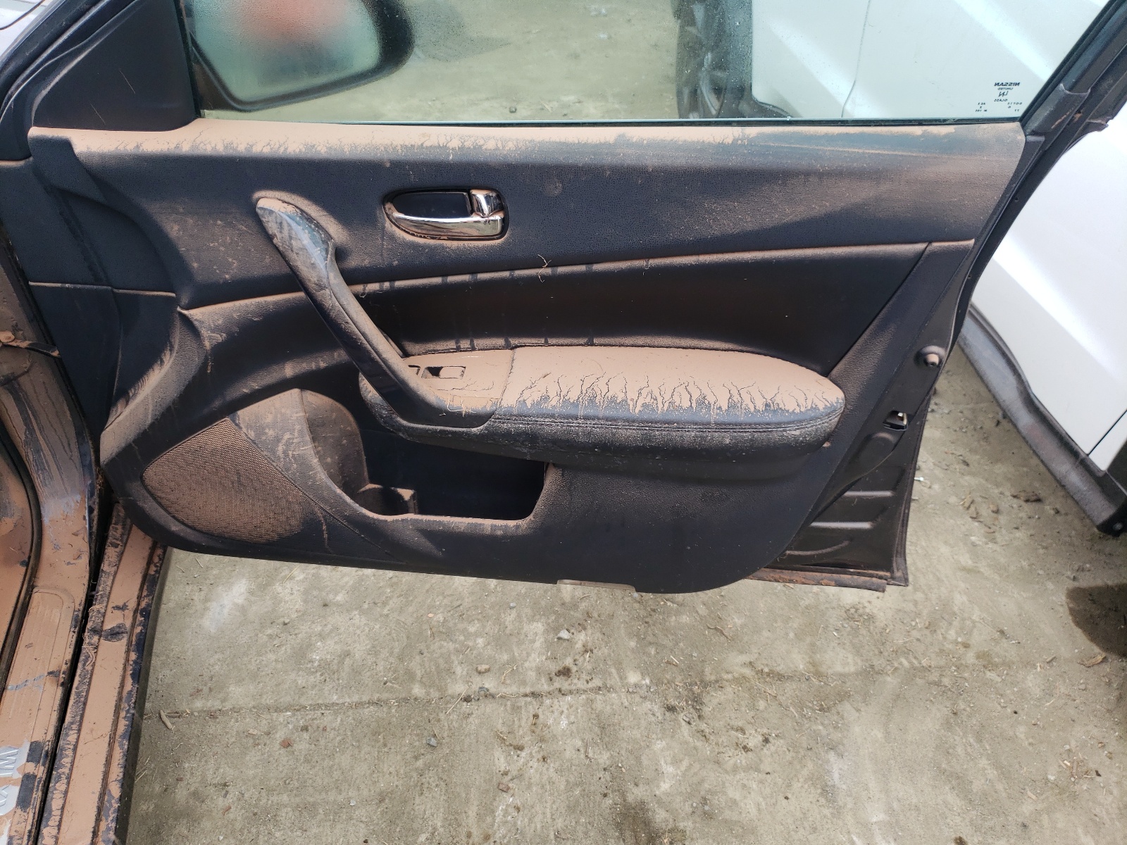 Photo 9 from auction – 2013 NISSAN MAXIMA S with VIN 1N4AA5AP7DC842077