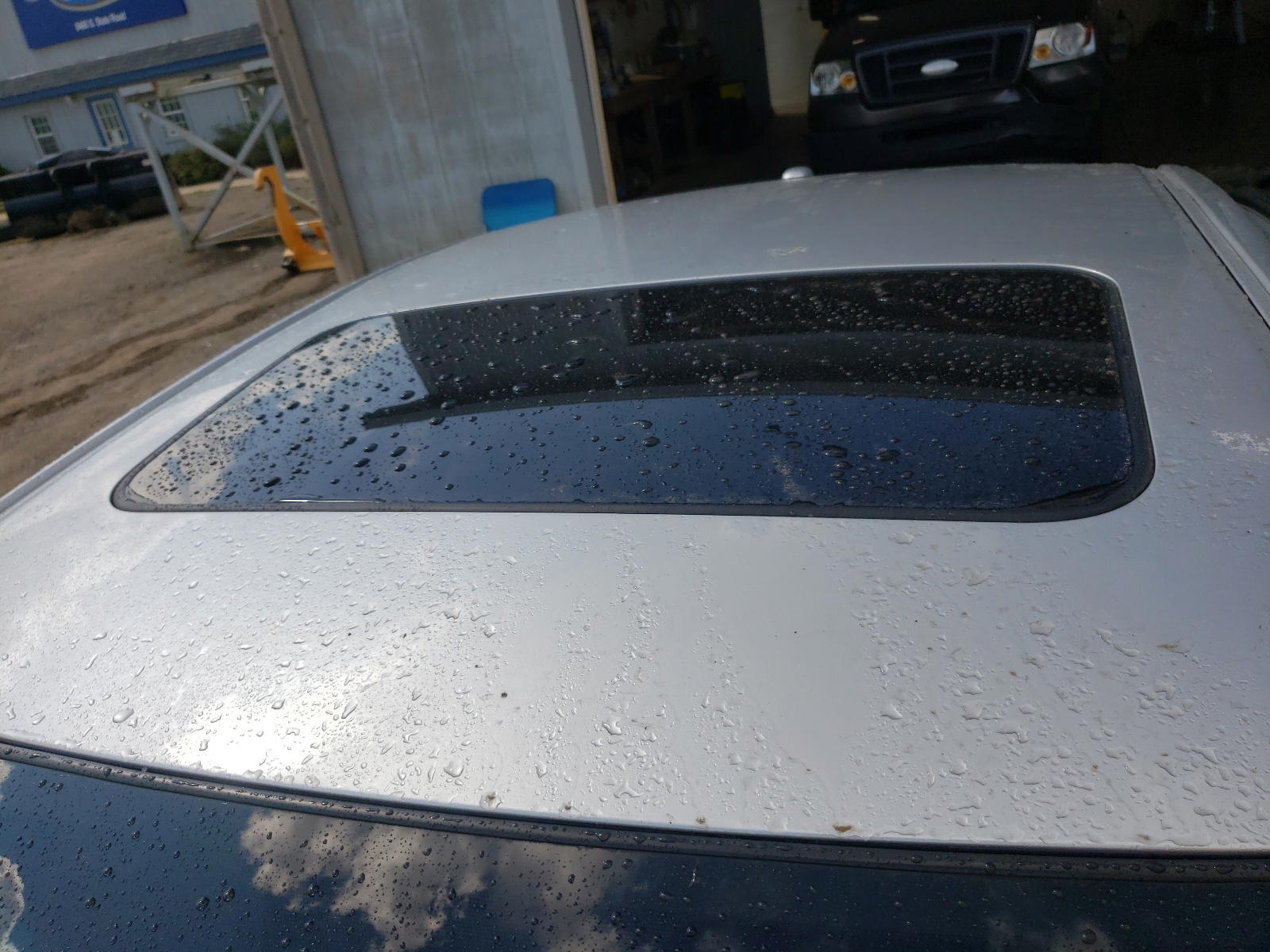 Photo 9 from auction – 2011 TOYOTA AVALON BAS with VIN 4T1BK3DB2BU385875