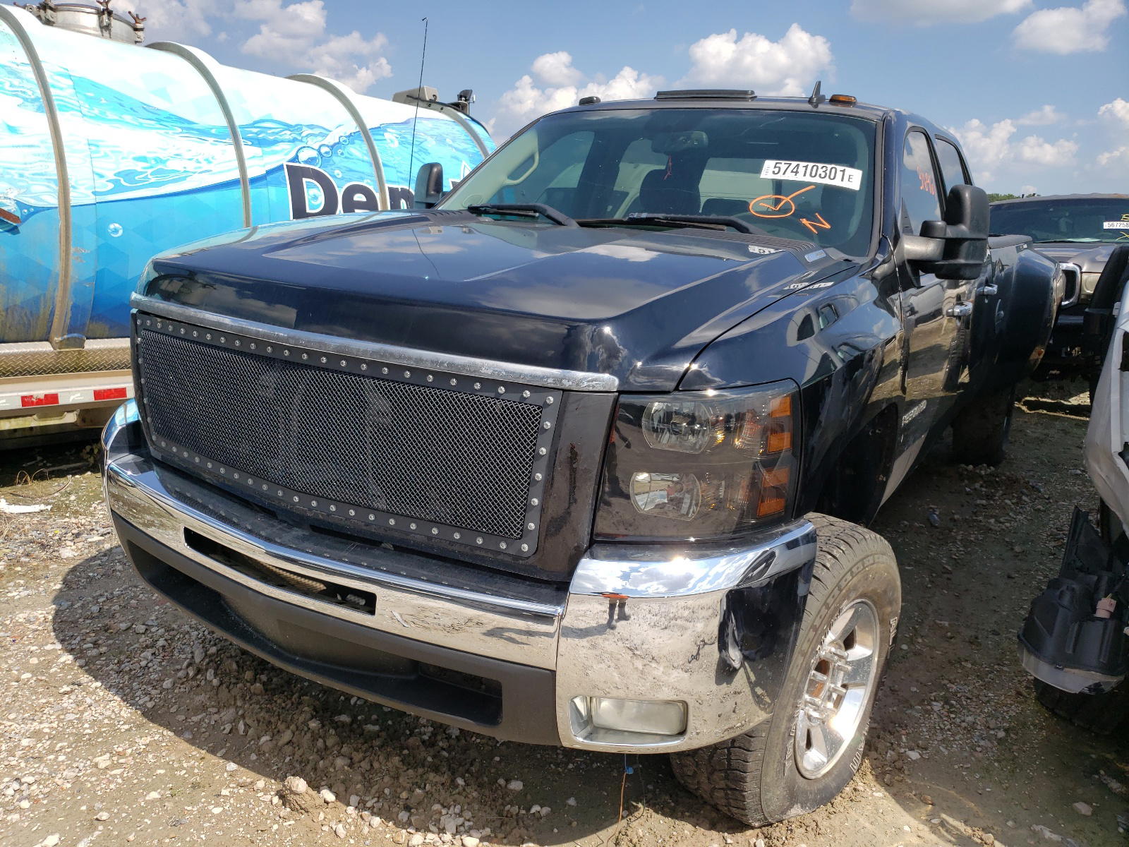 Photo 2 from auction – 2008 CHEVROLET SILVERADO with VIN 1GCJK33678F187004